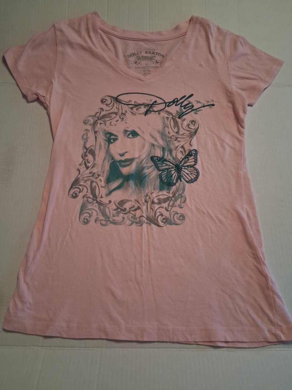 Vintage Dolly Parton Large "An American Original" Pink Butterfly Graphic Tee